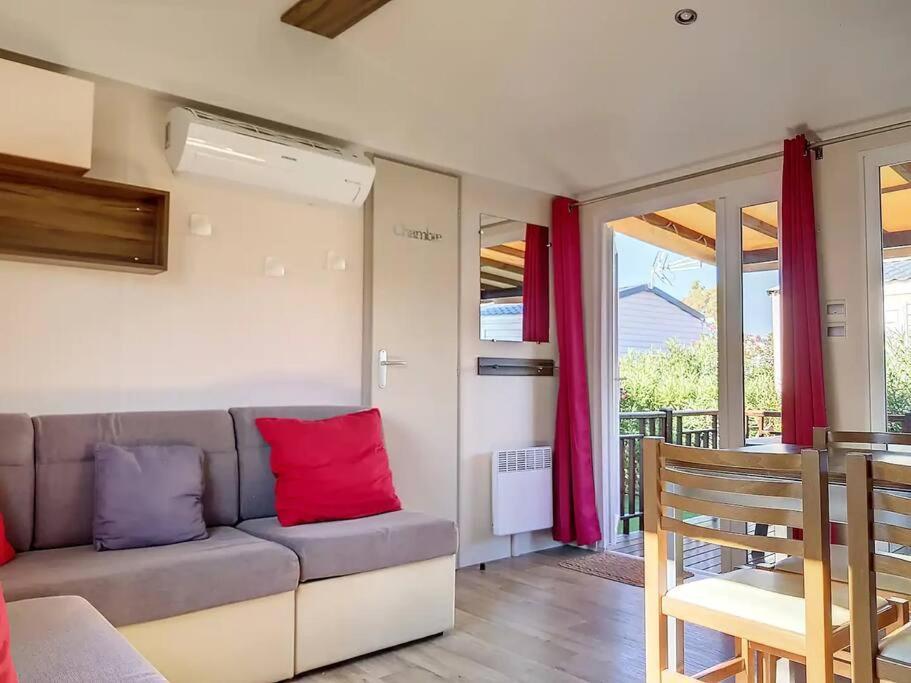 Le Moorea Mobilhome Camping Le Montourey 4 Etoiles Frejus Exterior photo